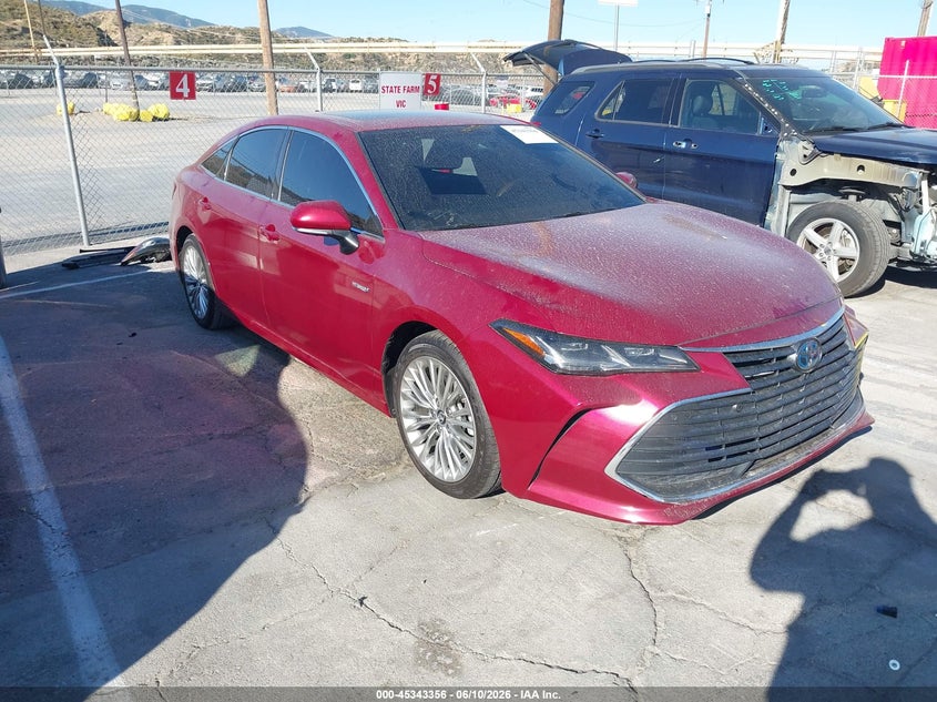 2019 Toyota Avalon Hybrid Limited