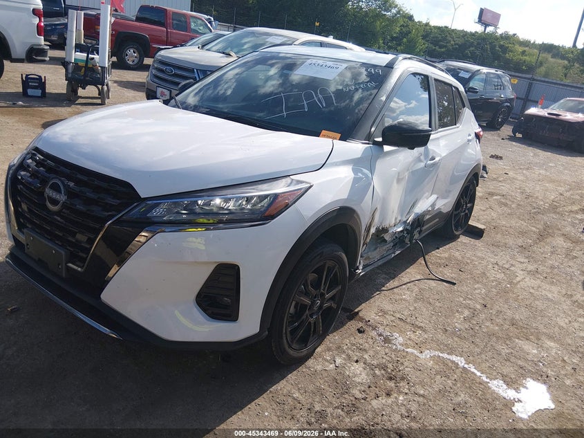 2023 NISSAN KICKS auction photo 2