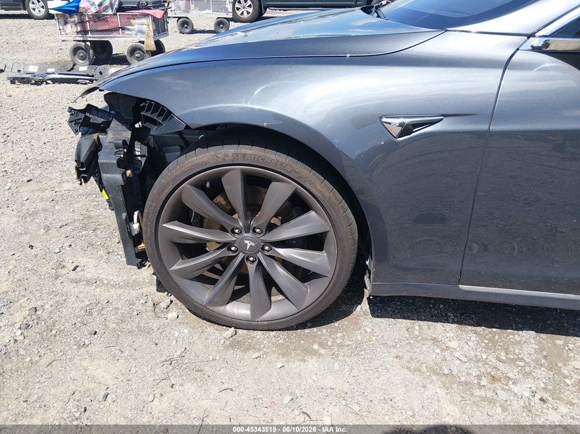 2017 Tesla Model S 100D/60D/75D/90D/P100D VIN: 5YJSA1E20HF224629 Lot: 45343519
