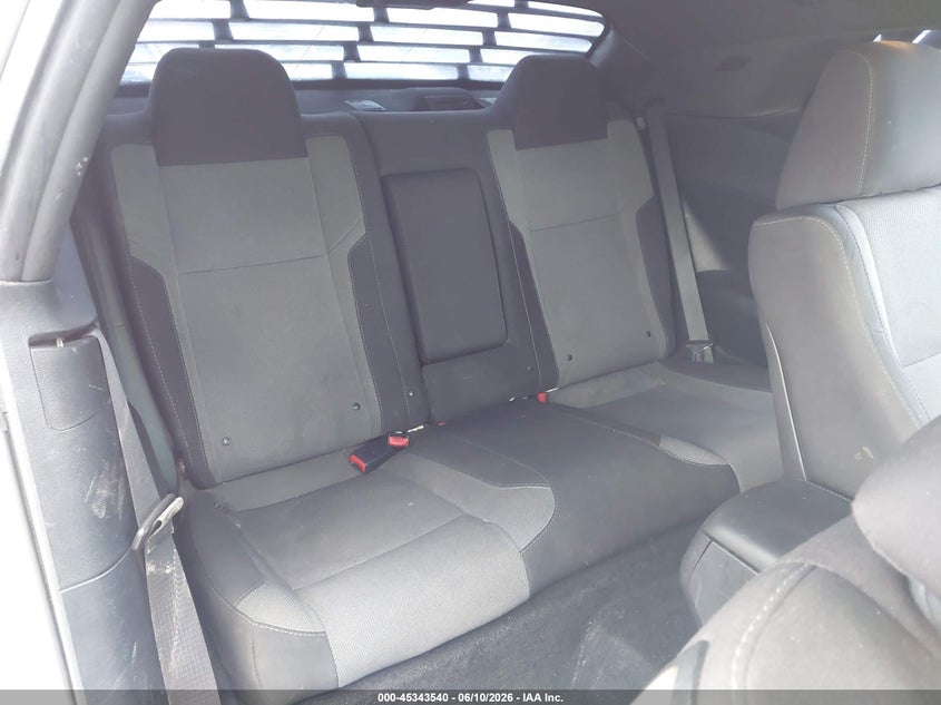 2015 DODGE CHALLENGER auction photo 8