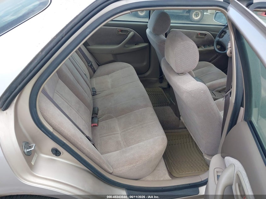 1997 TOYOTA CAMRY auction photo 8