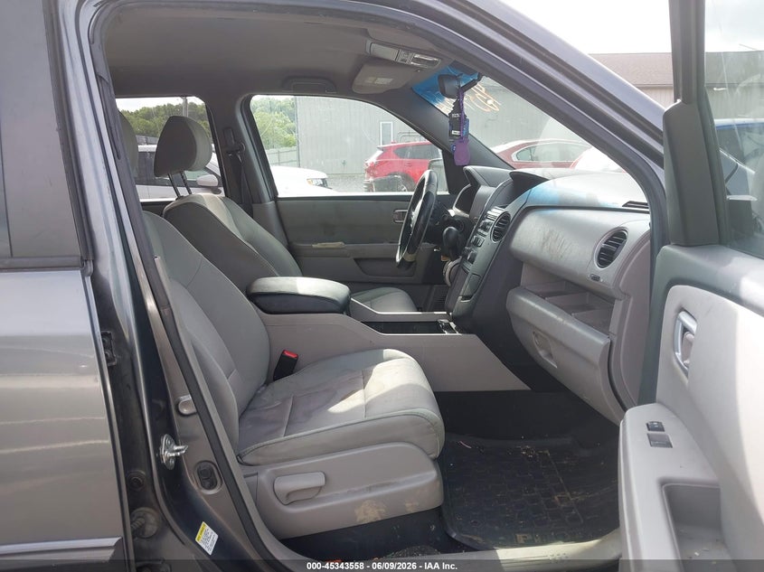 2012 HONDA PILOT auction photo 5