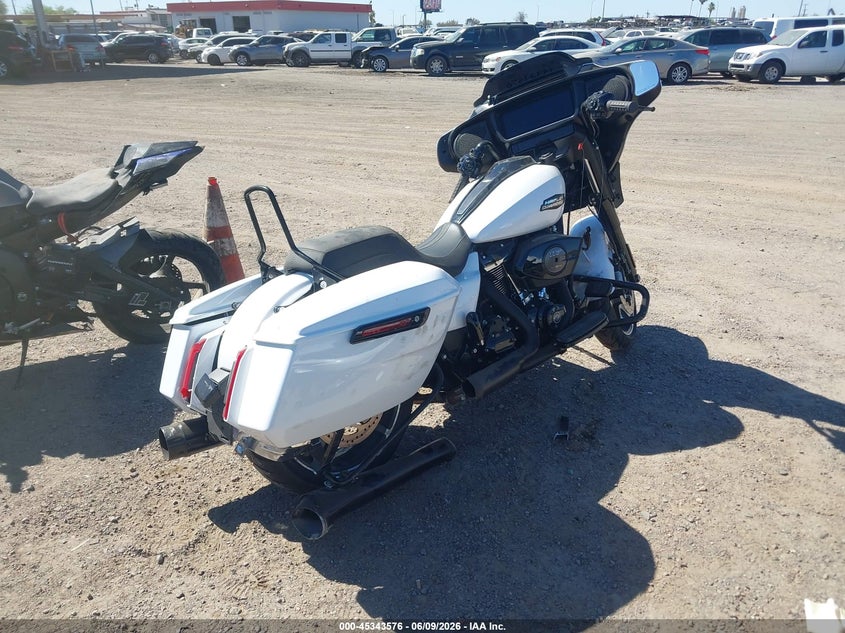 2024 HARLEY-DAVIDSON FLHX auction photo 4