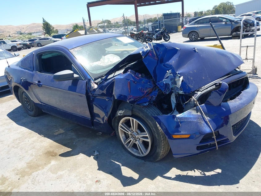 2014 FORD MUSTANG V6