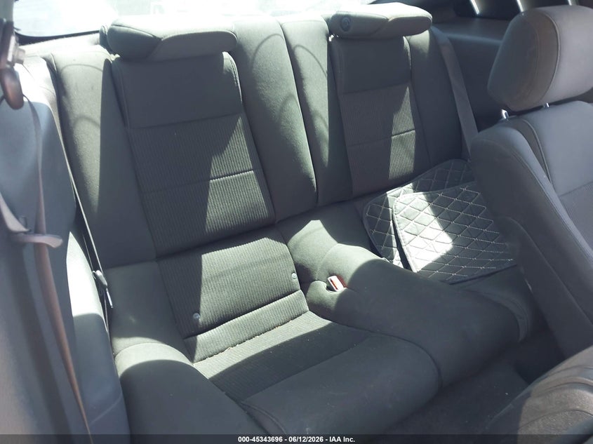 2014 FORD MUSTANG V6 · Фото 8