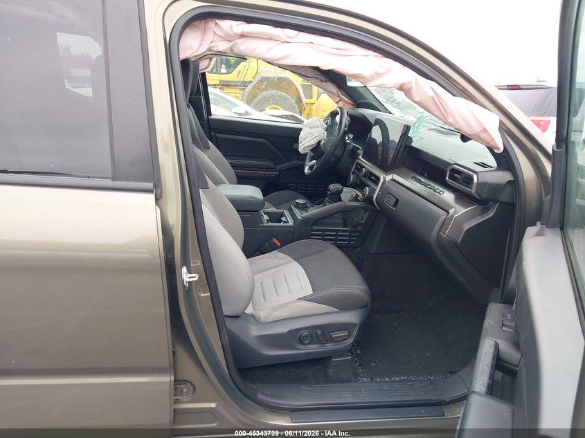 2024 TOYOTA TACOMA auction photo 5