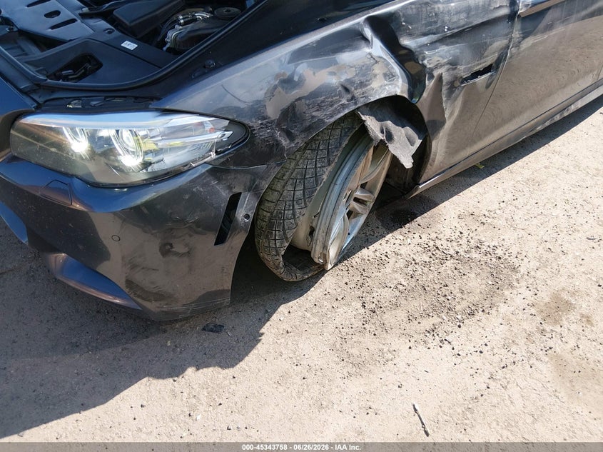 2016 BMW 550I auction photo 6