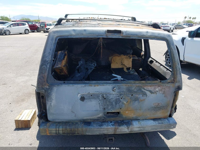 2000 JEEP CHEROKEE auction photo 6