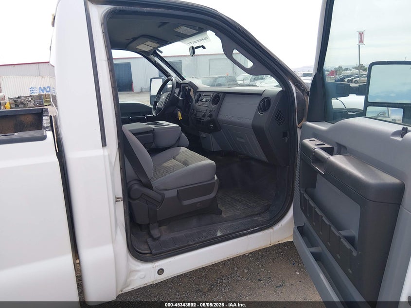 Vin: 1ftbf2b60gec88054, lot: 45841928, ford f-250 xl 2016 img_1