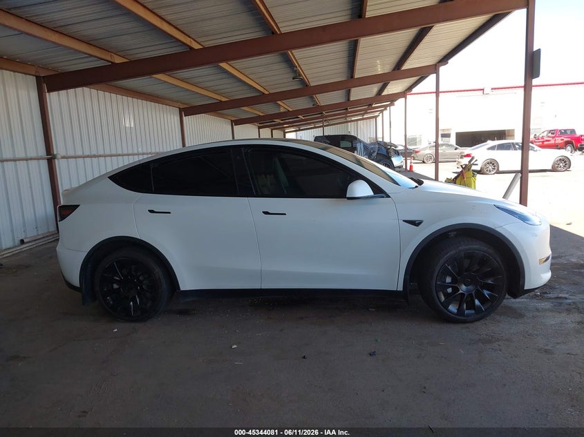 AtlanticExpress - Tesla Model Y