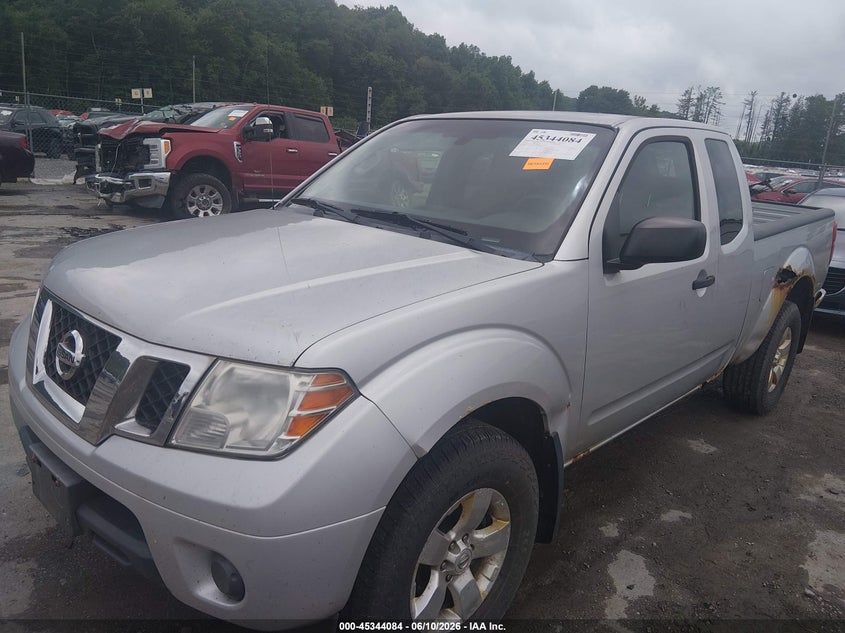 2012 NISSAN FRONTIER SV · Фото 2