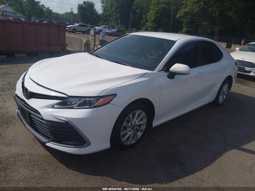 2024 TOYOTA CAMRY auction photo 2
