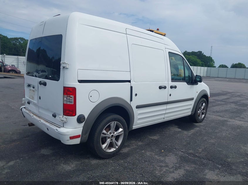 AtlanticExpress - Ford Transit Connect