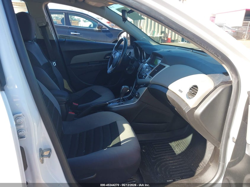 2013 CHEVROLET CRUZE auction photo 5