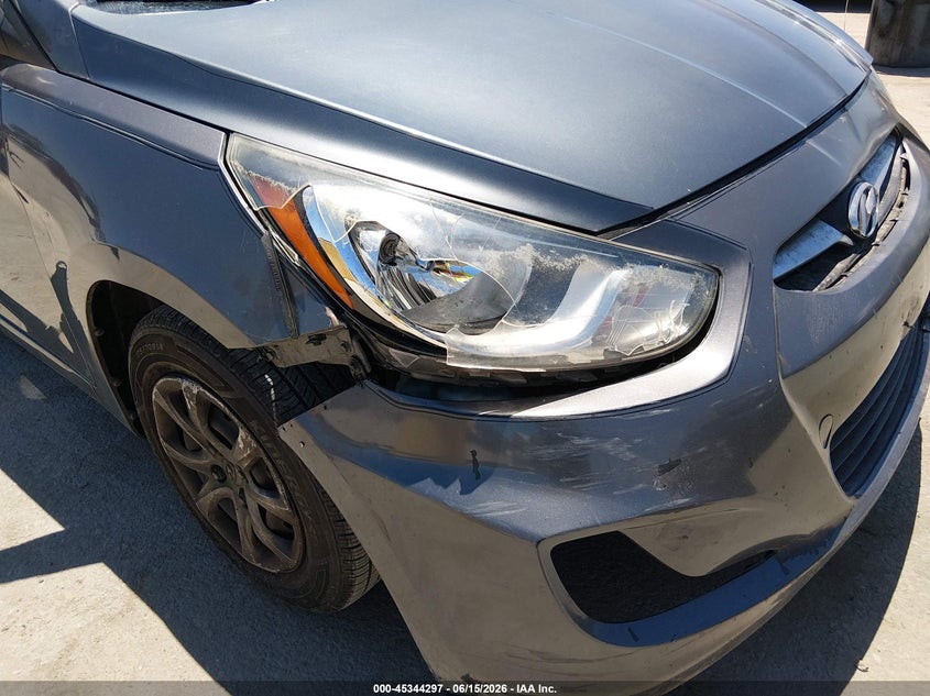 2013 Hyundai Accent Gs VIN: KMHCT5AE8DU066060 Lot: 45344297