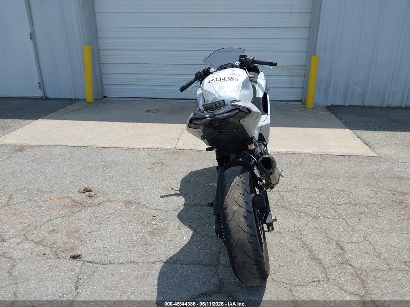 2025 Kawasaki Ex500 H VIN: ML5EXGH1XSDA37444 Lot: 45344386