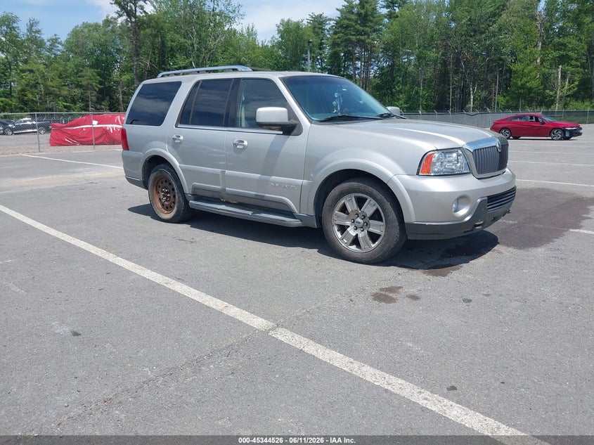 2004 Lincoln Navigator