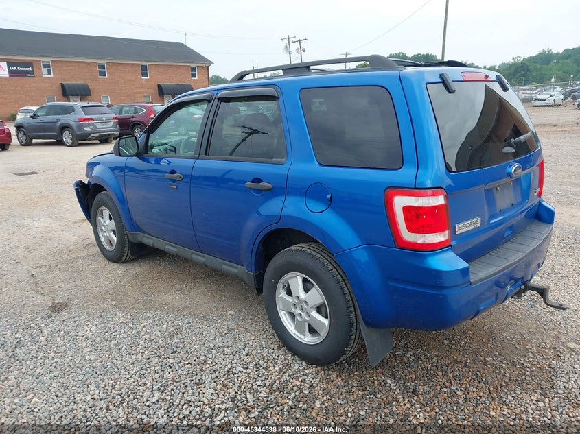 Vin: 1fmcu9dg1cka03068, lot: 45842485, ford escape xlt 20123