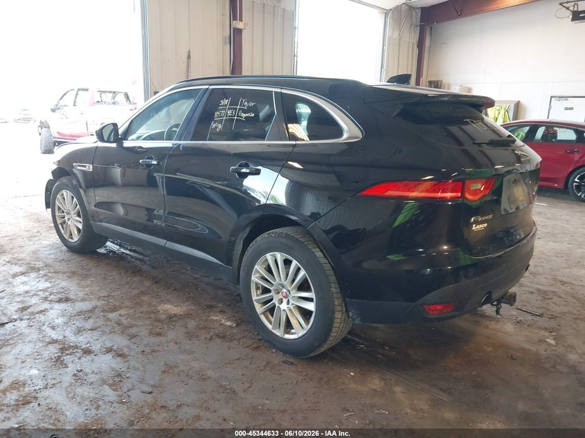 Vin: sadck2gx8ja290431, lot: 45842580, jaguar f-pace 30t prestige 20183