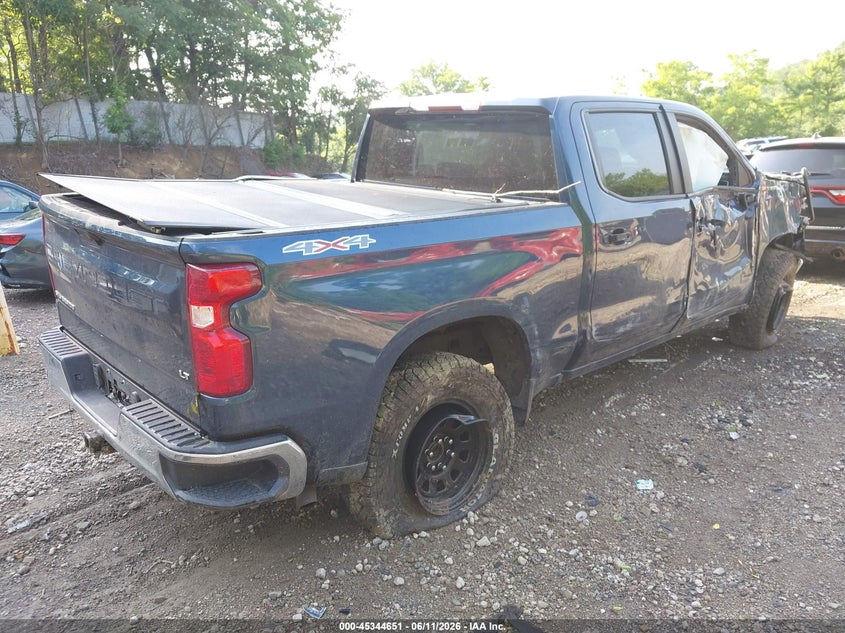 2022 CHEVROLET SILVERADO 1500 LTD auction photo 4