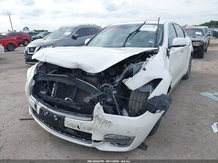 2018 INFINITI Q70L auction photo 2
