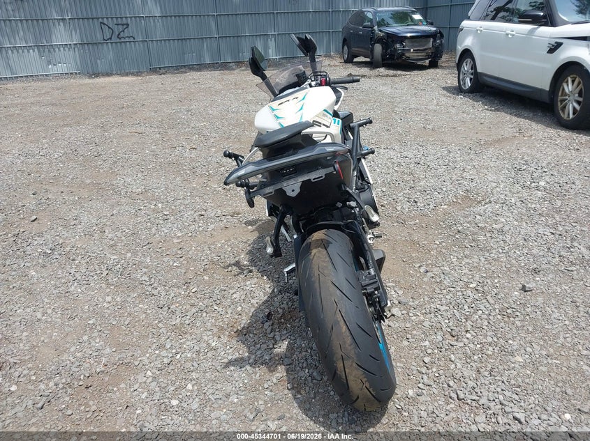2026 CF MOTO 675SS auction photo 6