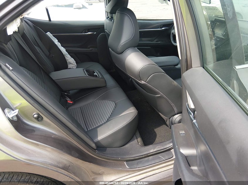 2024 TOYOTA CAMRY auction photo 8