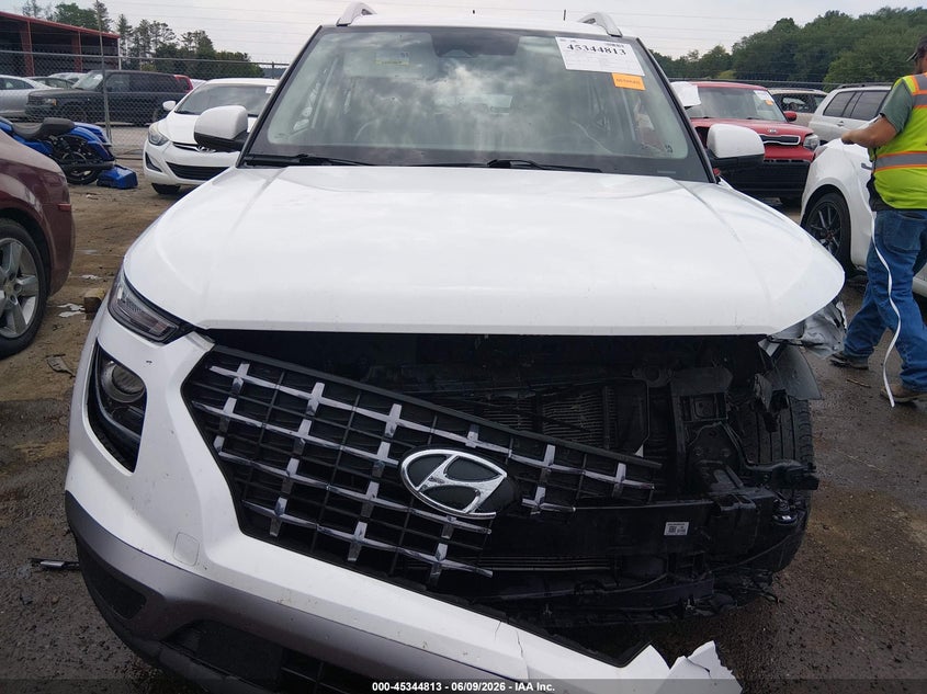 2024 Hyundai Venue Limited VIN: KMHRC8A34RU341974 Lot: 45344813