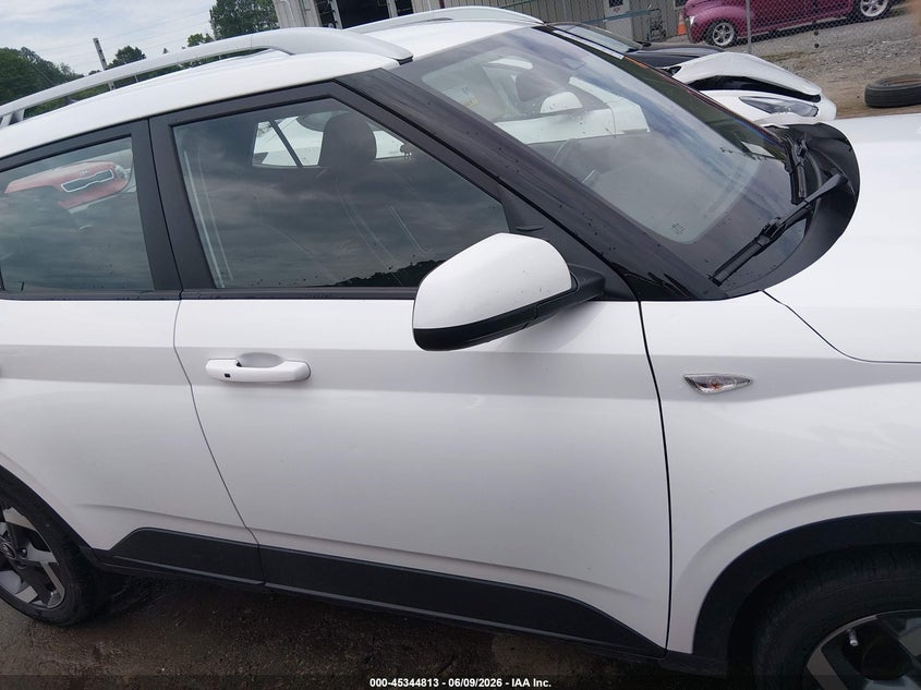 2024 Hyundai Venue Limited VIN: KMHRC8A34RU341974 Lot: 45344813
