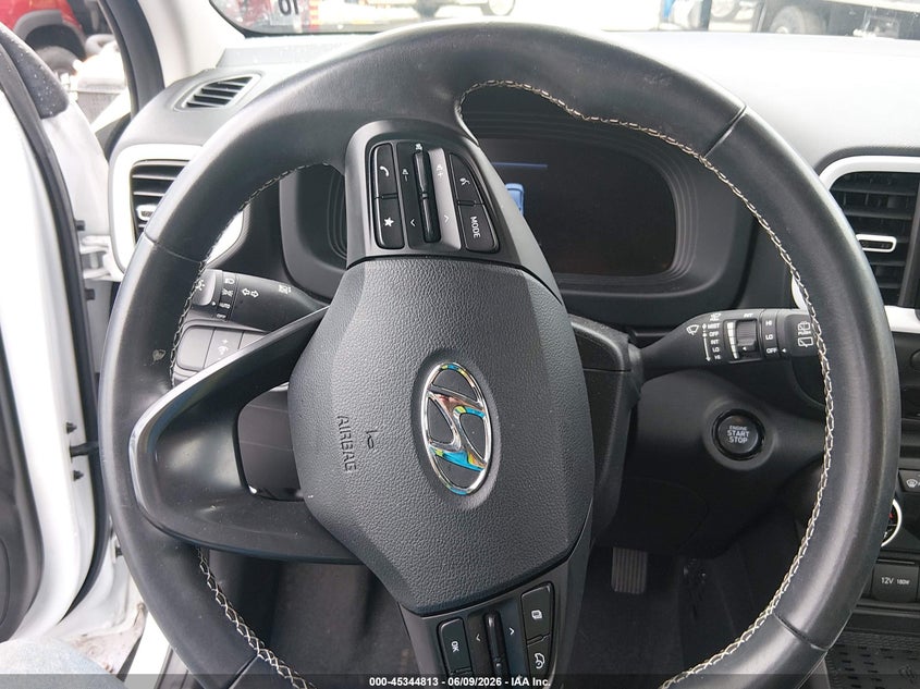 2024 Hyundai Venue Limited VIN: KMHRC8A34RU341974 Lot: 45344813