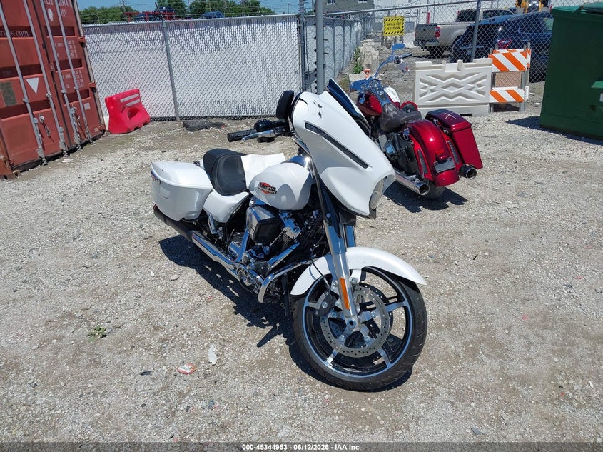 2024 HARLEY-DAVIDSON FLHX  (VIN: 1HD1KB718RB638053)