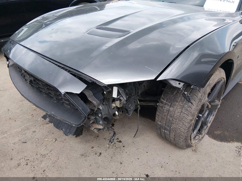 2019 FORD MUSTANG auction photo 6