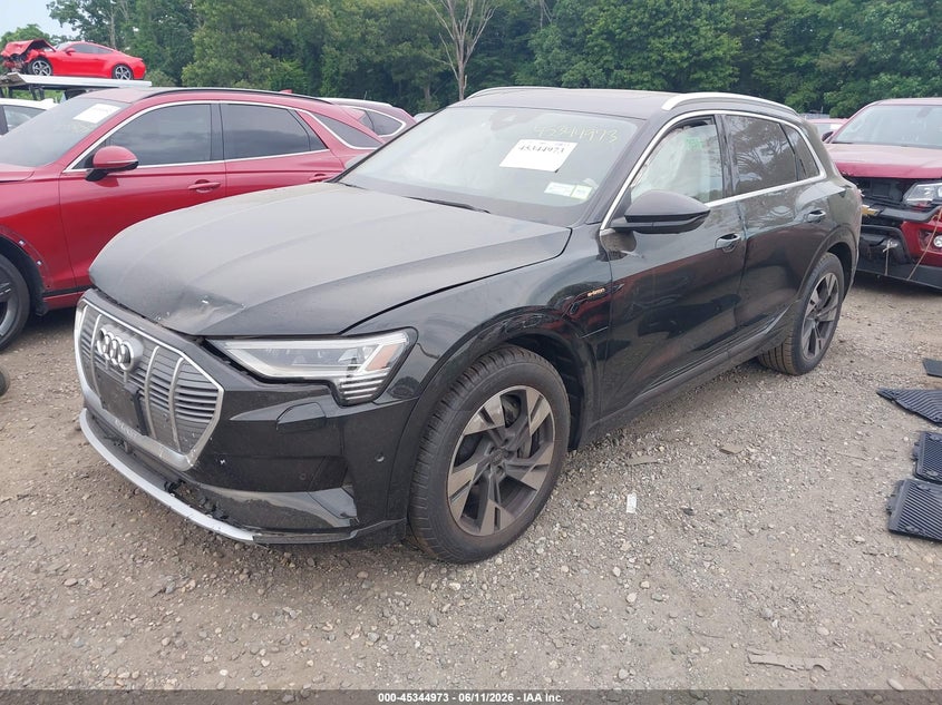 Vin: wa1vabge4mb015007, lot: 45842920, audi e-tron prestige quattro 20212