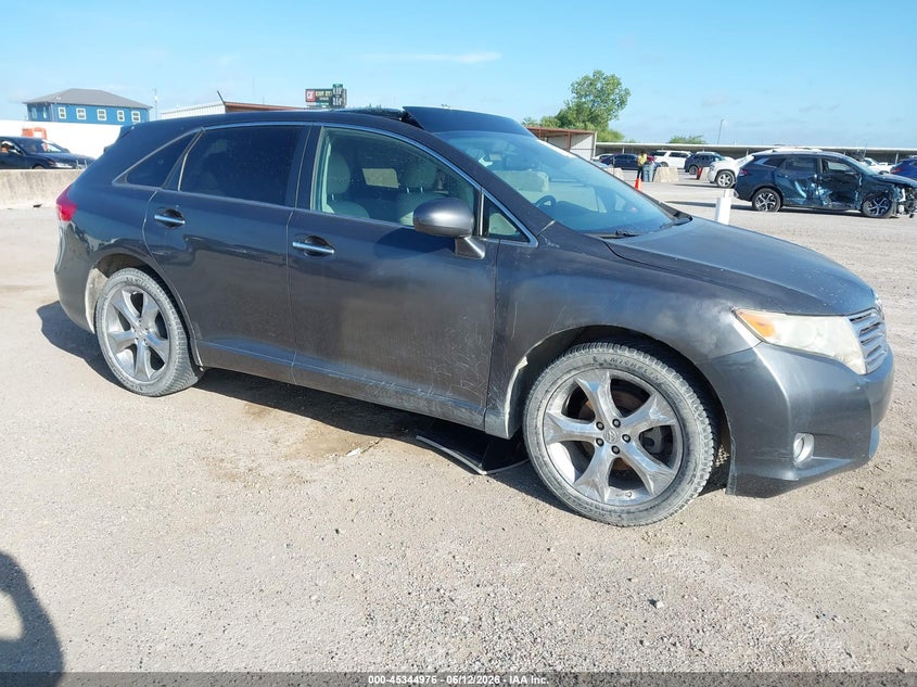 2010 TOYOTA VENZA BASE V6