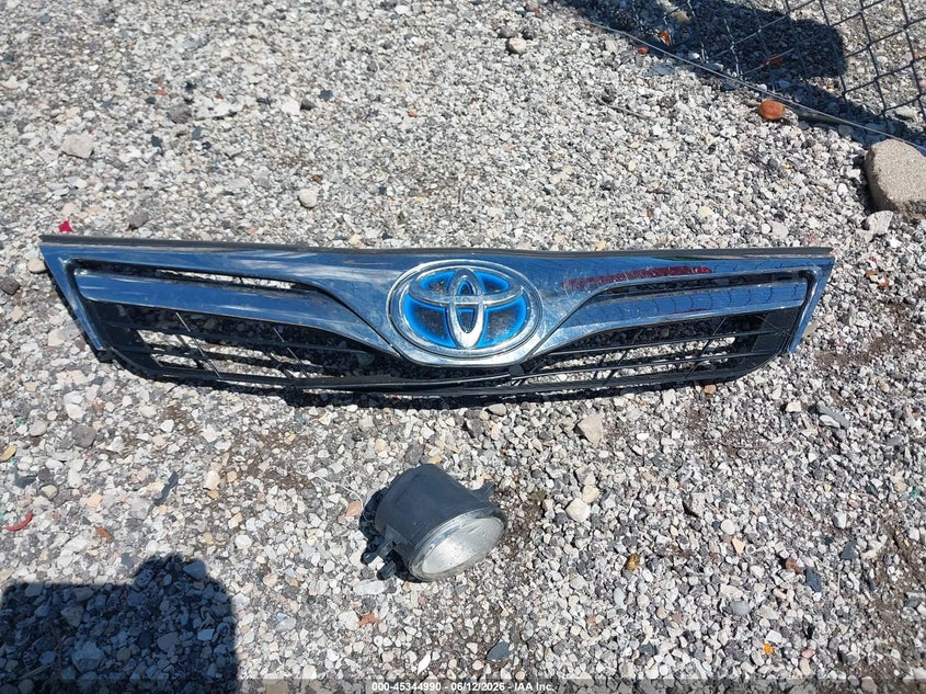 AtlanticExpress - Toyota Camry Hybrid