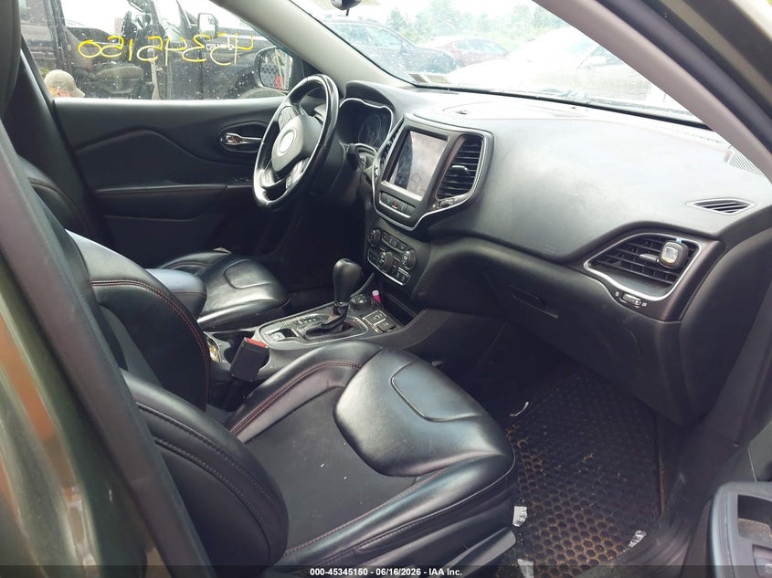 2021 JEEP CHEROKEE auction photo 5