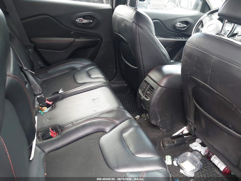 2021 JEEP CHEROKEE auction photo 8