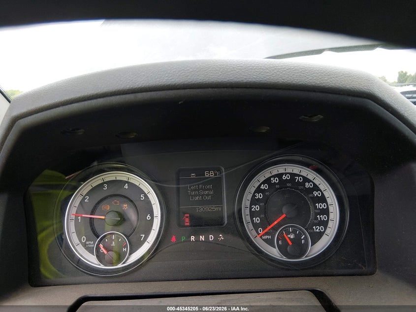 2014 RAM 1500 auction photo 7