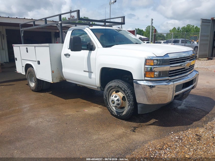2016 CHEVROLET SILVERADO 3500HD CHASSIS auction photo 1