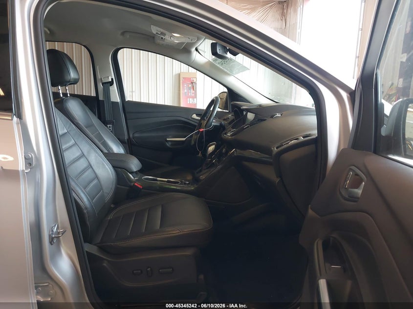 2015 FORD ESCAPE auction photo 5