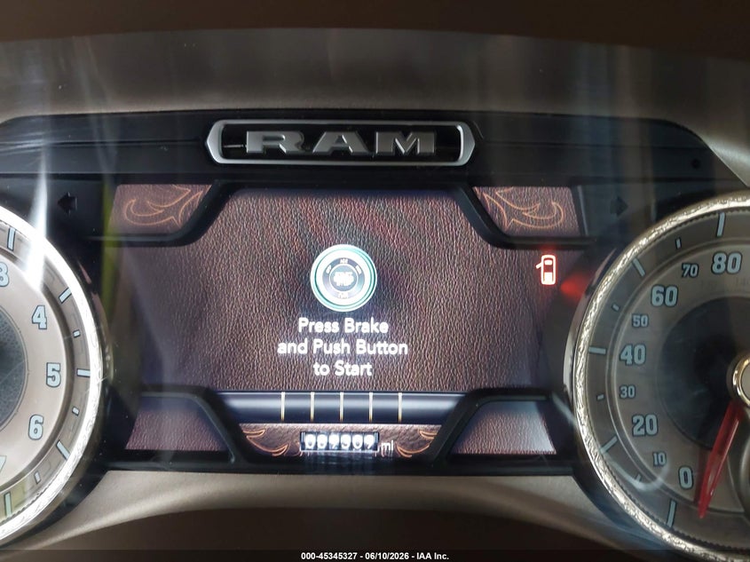 2019 RAM 1500 auction photo 7