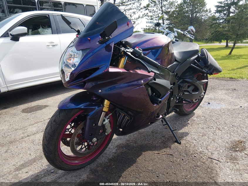 2025 SUZUKI GSX-R750 auction photo 2