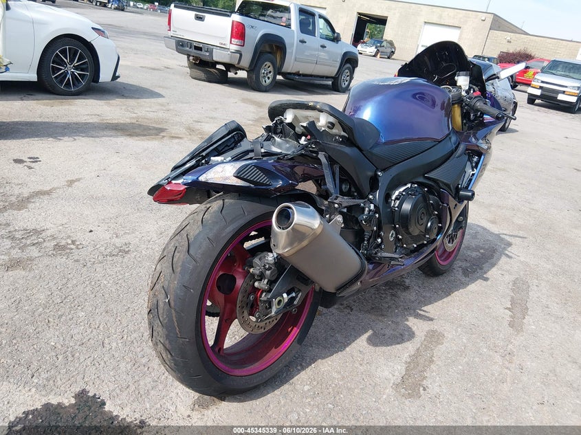2025 SUZUKI GSX-R750 auction photo 4