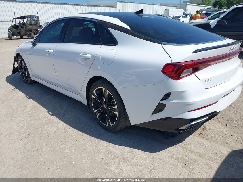 2024 KIA K5 auction photo 3