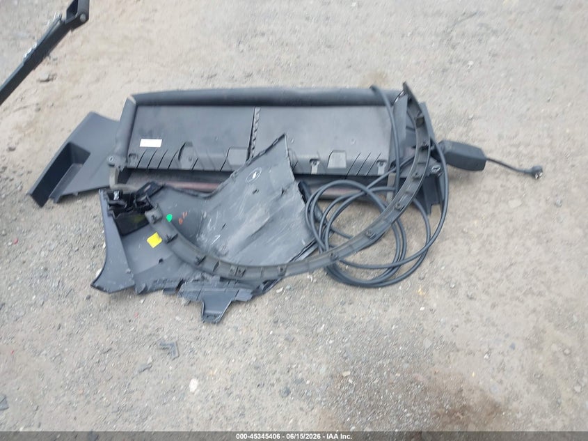 TESLA MODEL Y 2026 VIN 7SAYGDED2TF396037