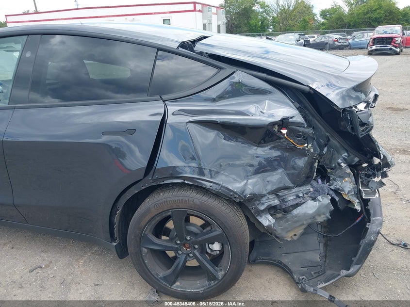 2026 TESLA MODEL Y auction photo 6