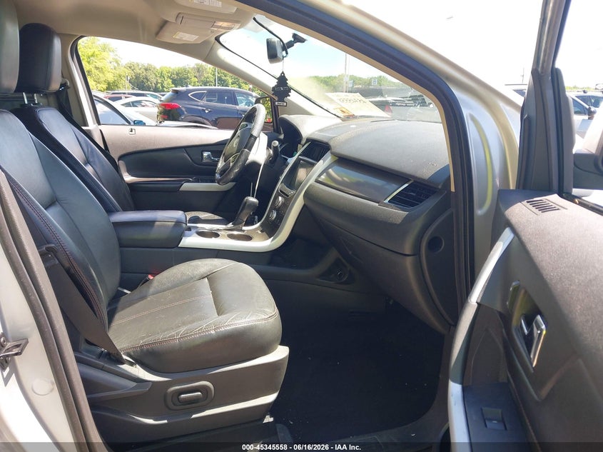 2011 FORD EDGE auction photo 5