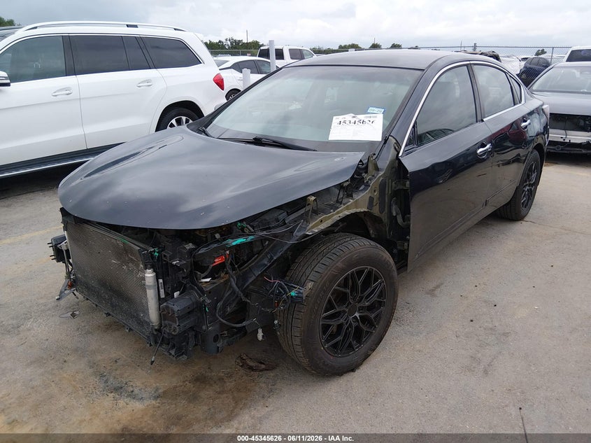 2015 NISSAN ALTIMA auction photo 2