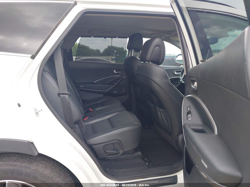 2016 Hyundai Santa Fe Se VIN: KM8SRDHF3GU155820 Lot: 45345655