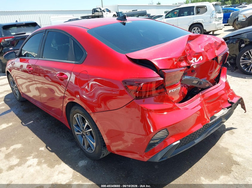 2024 KIA FORTE auction photo 3